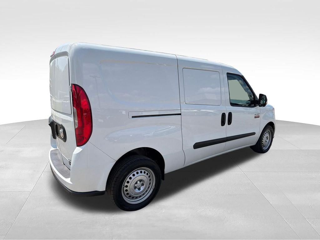 Used 2022 White Ram Base image 5