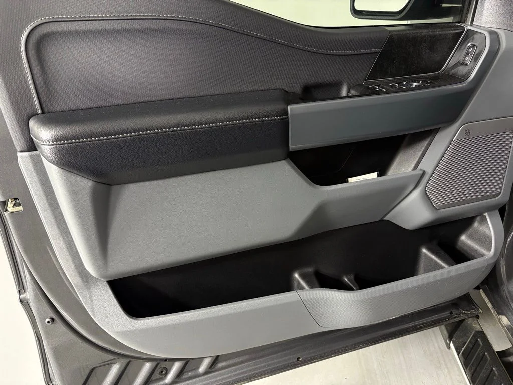Used 2023 Gray Ford XLT image 14