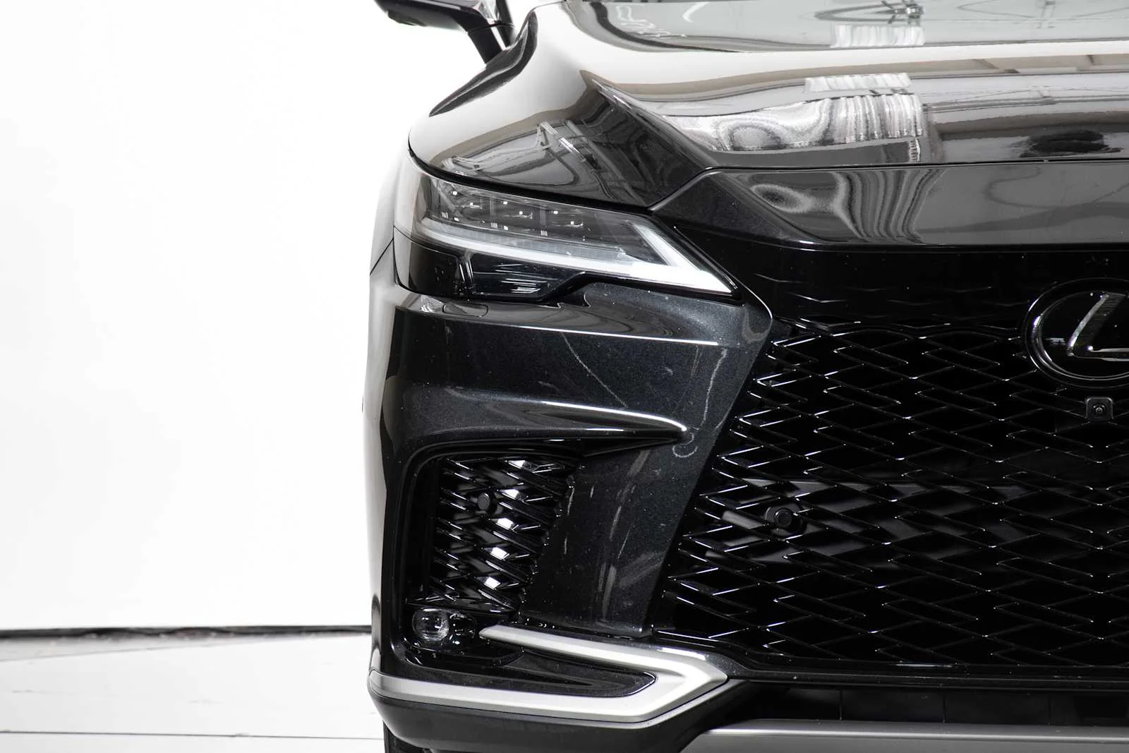 Certified Used 2024 CAVIAR Lexus F SPORT Handling image 9
