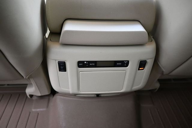 Used 2015 Blue INFINITI Base image 16