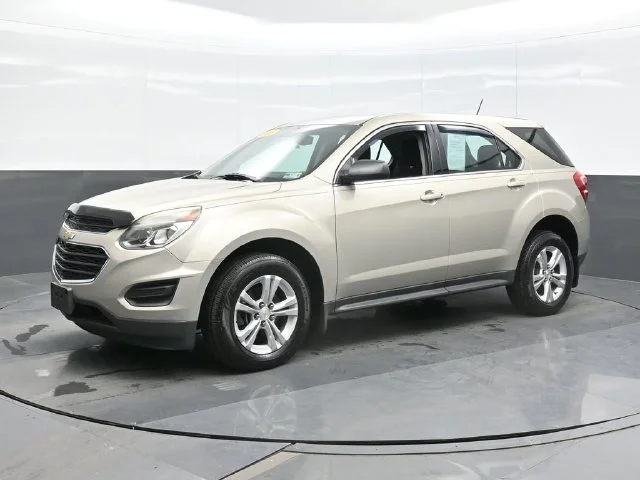 2016 Chevrolet Equinox LS - Photo 5