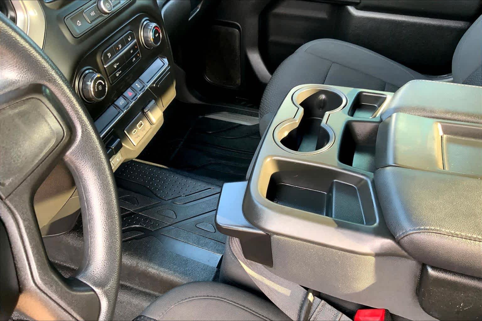 Used 2021 Northsky Blue Metallic Chevrolet Custom image 17