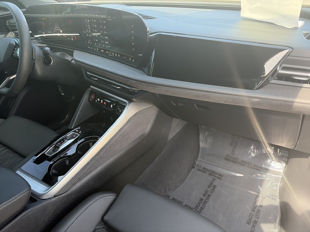 Used 2025  Audi 3.0T Premium Plus image 29