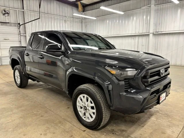 Used 2026  Toyota SR image 1