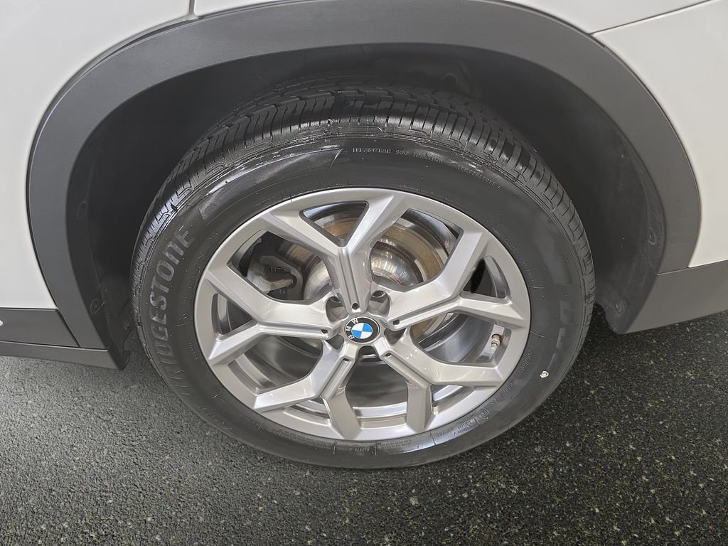 Certified Used 2023 Alpine White BMW sDrive30i image 23