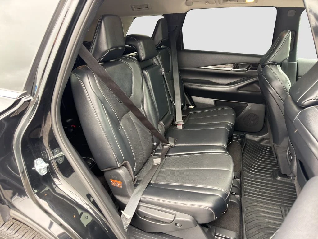 Used 2024 Black INFINITI PURE image 28