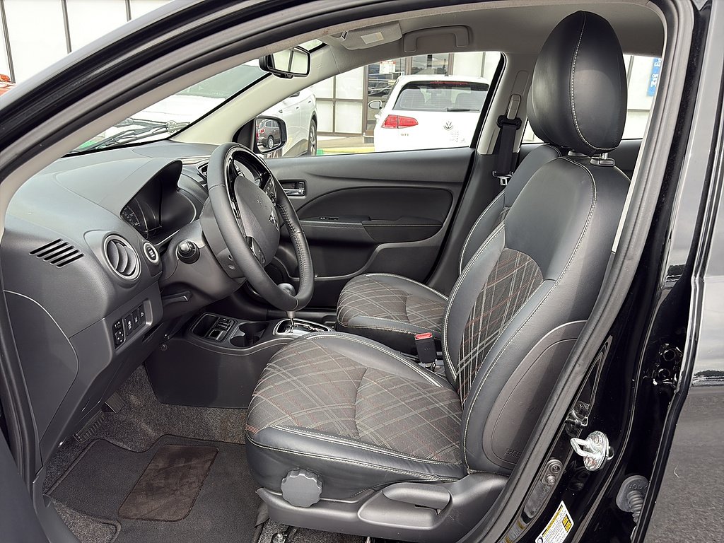 Used 2024 Jet Black Metallic Mitsubishi SE image 15