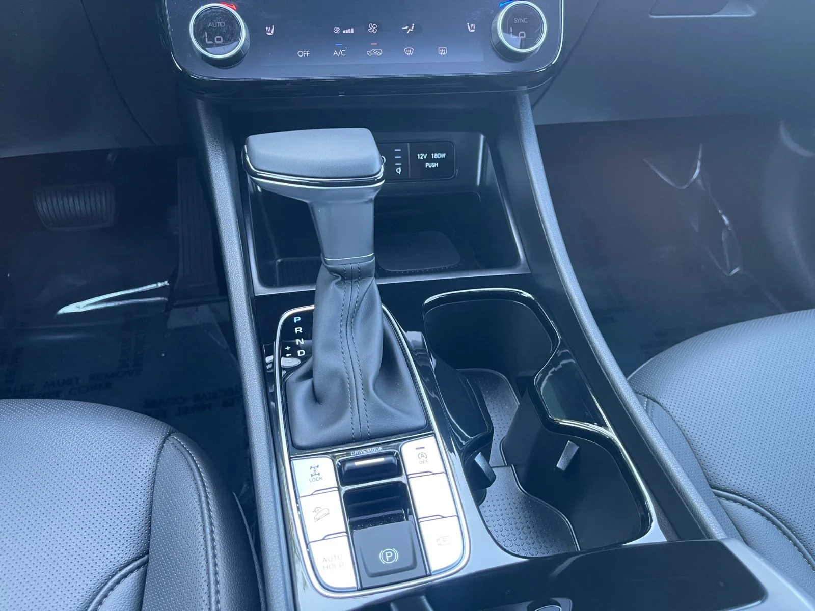 Certified Used 2025 White Hyundai SEL Convenience image 11