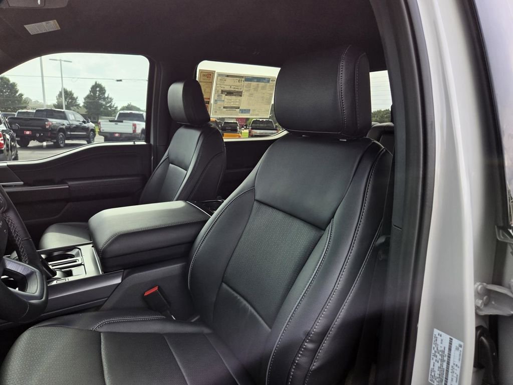 New 2026 Avalanche Ford Lariat® image 14