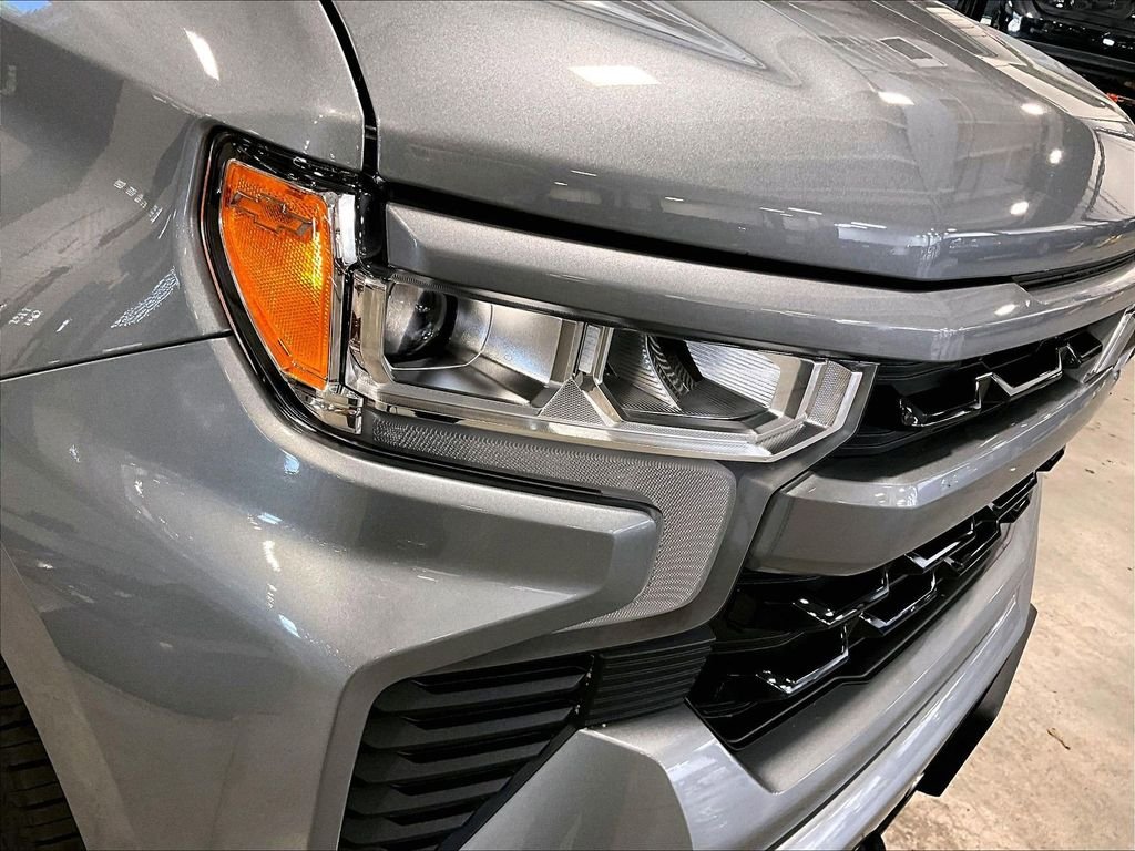 Used 2026 Gray Chevrolet RST image 34