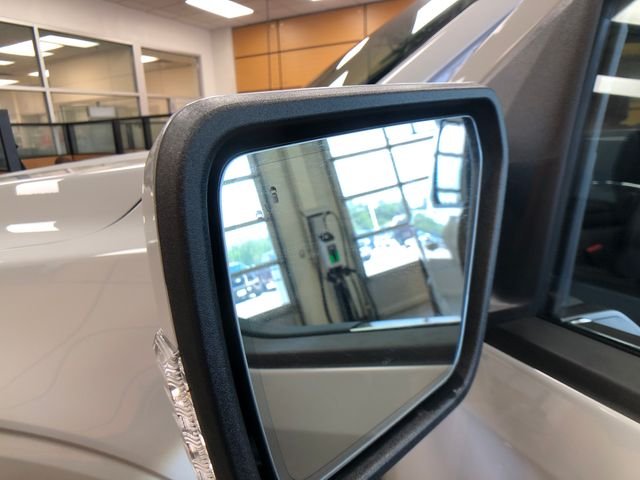 New 2026 Avalanche Ford Lariat® image 25
