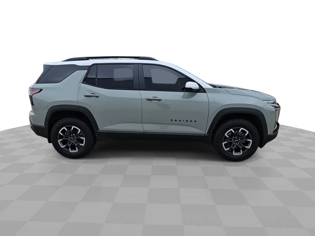 2025 Chevrolet Equinox ACTIV - Photo 9