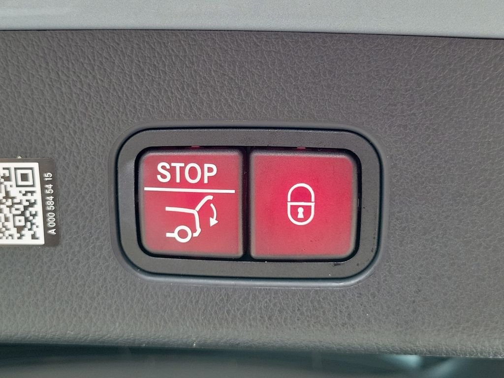Certified Used 2026 Silver Mercedes-Benz GLC 300 image 10