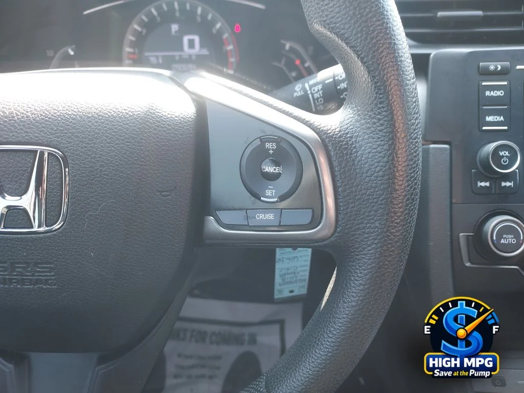 Used 2018 White Honda LX image 17