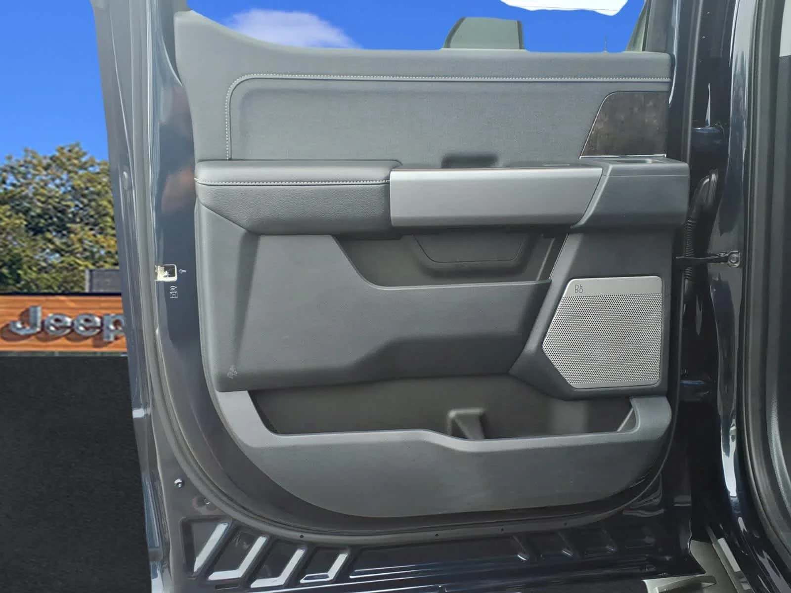 Used 2024 Antimatter Blue Ford LARIAT image 27