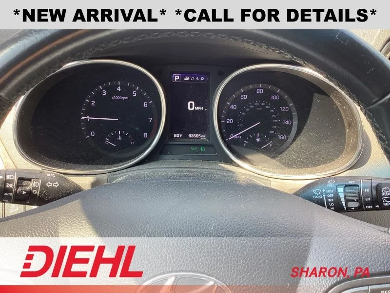 Used 2017 Gray Hyundai SE image 11