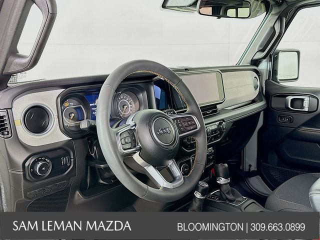 2024 Jeep Wrangler 4-Door Sahara - Photo 9