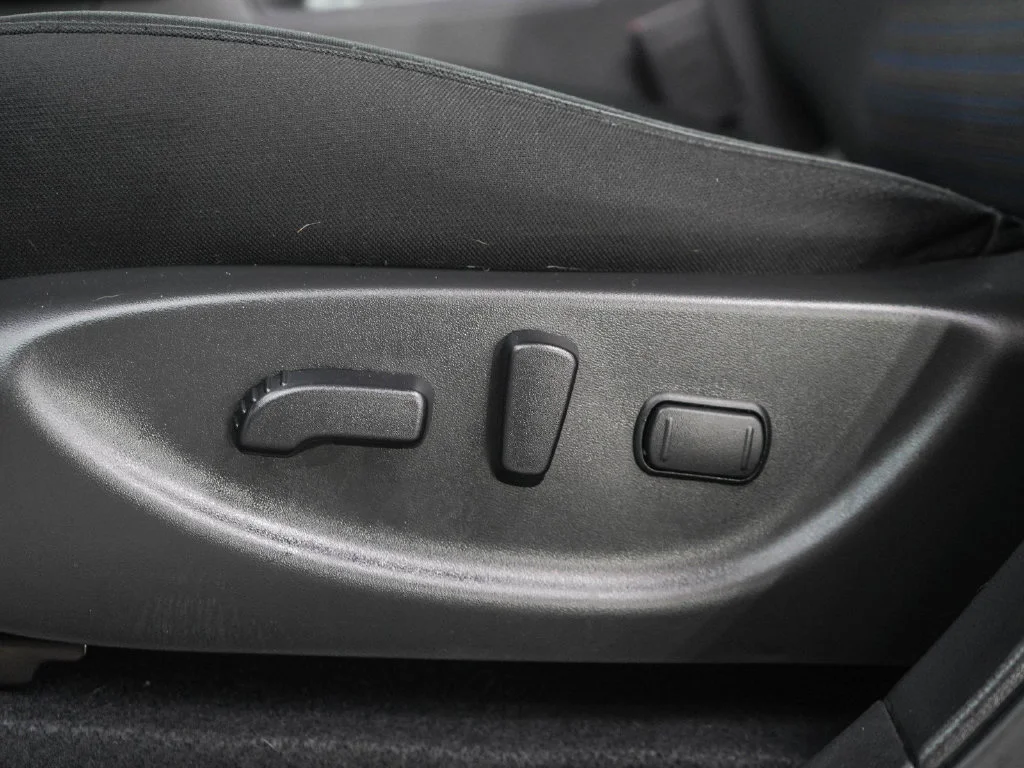 Used 2024 Gun Metallic Nissan SV Plus image 28