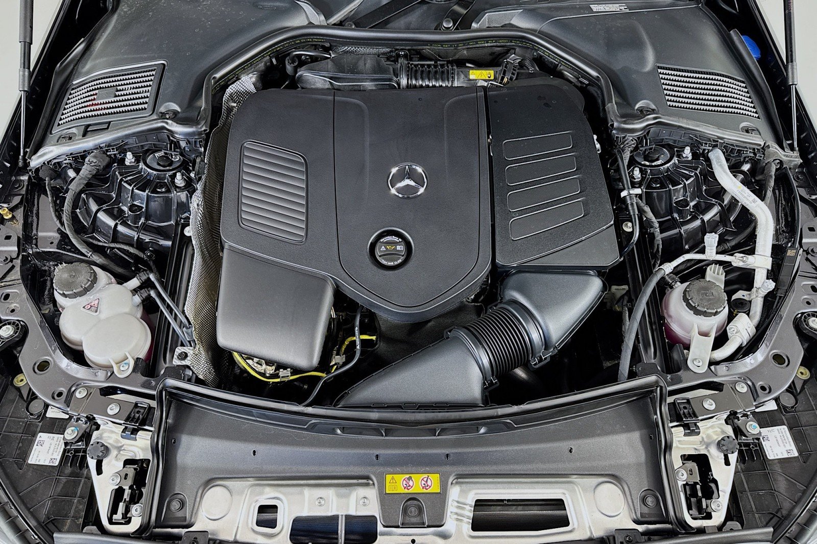 New 2026 Graphite Grey Metallic Mercedes-Benz C 300 Sedan image 10