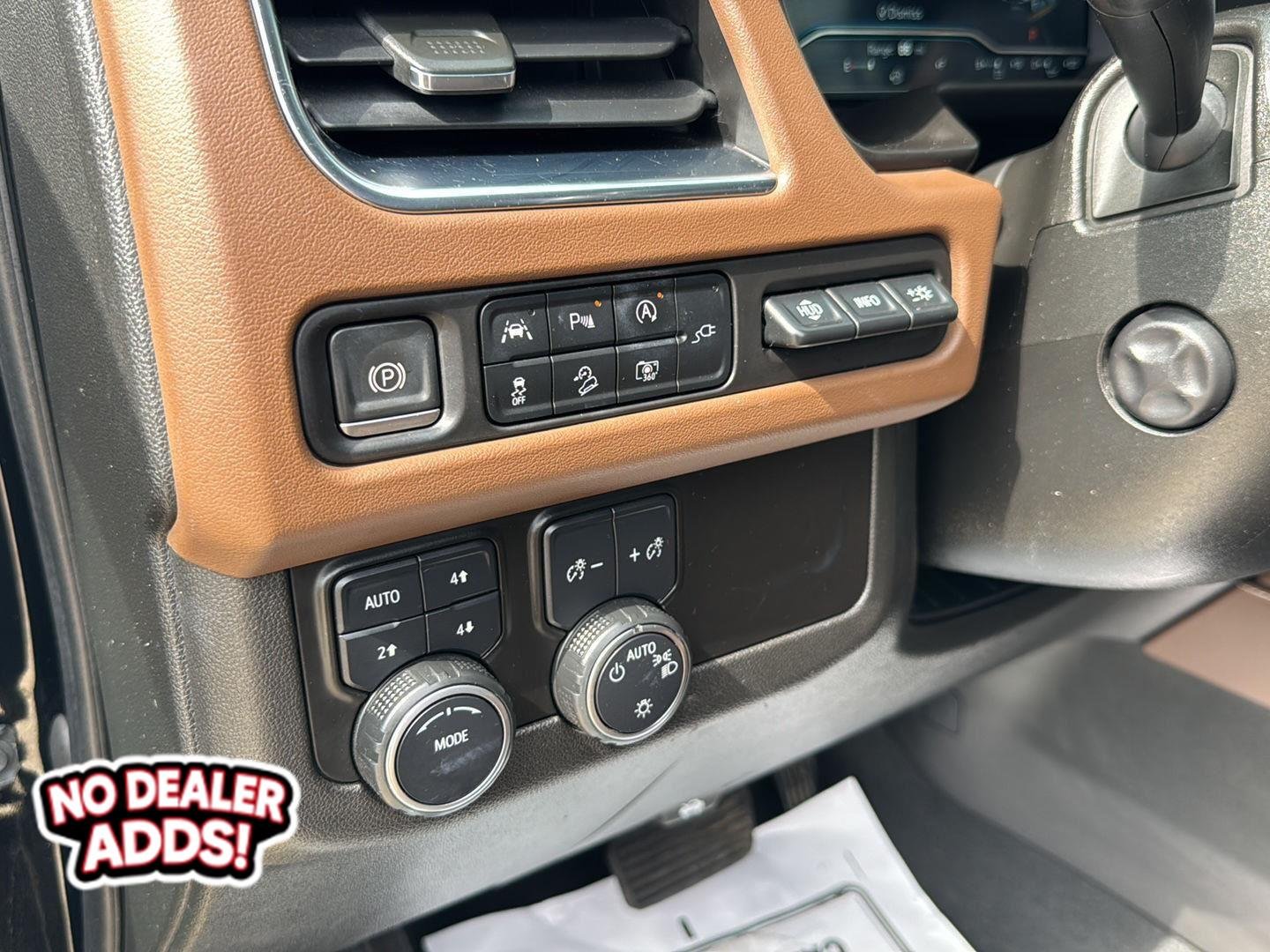 Used 2022 Black Chevrolet High Country image 21
