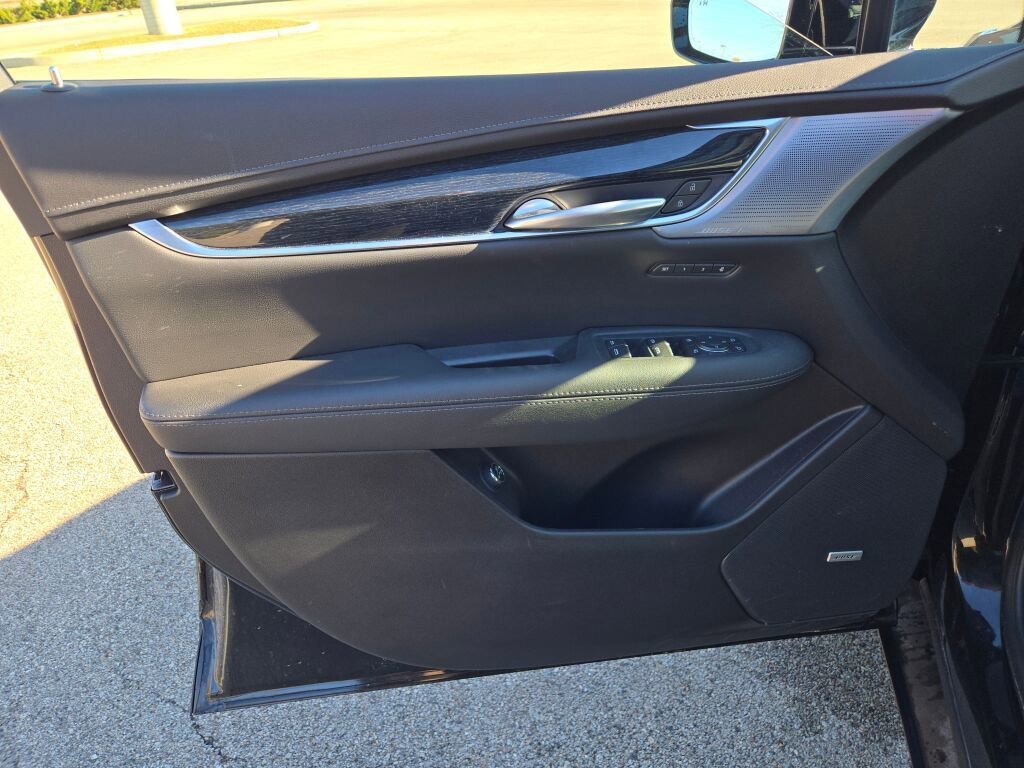 2025 Cadillac XT5 Premium Luxury - Photo 19