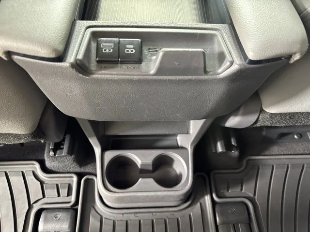 Certified Used 2021 Blizzard Pearl Toyota Limited image 13