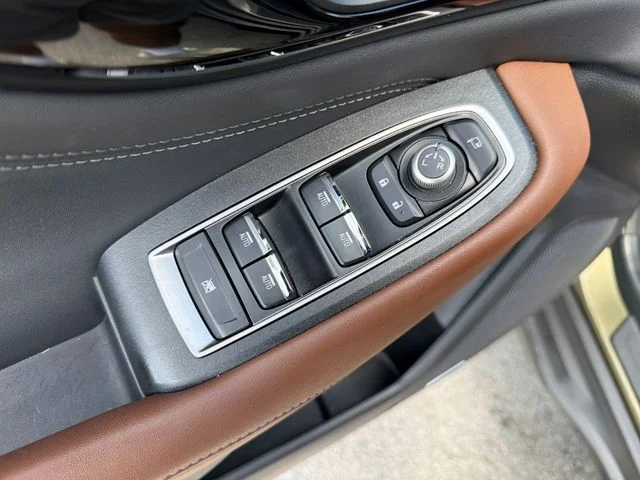 Used 2021 Brown Subaru Touring image 17