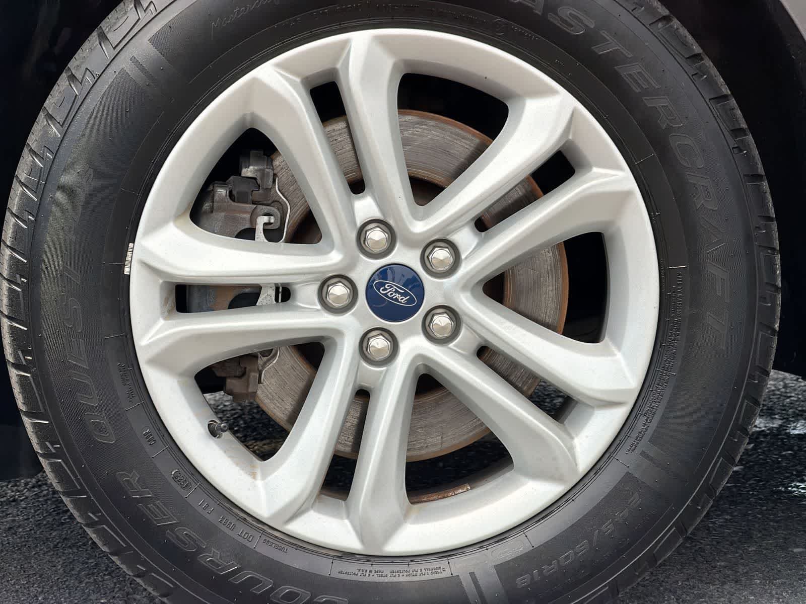 Used 2020 Magnetic Metallic Ford SEL image 14