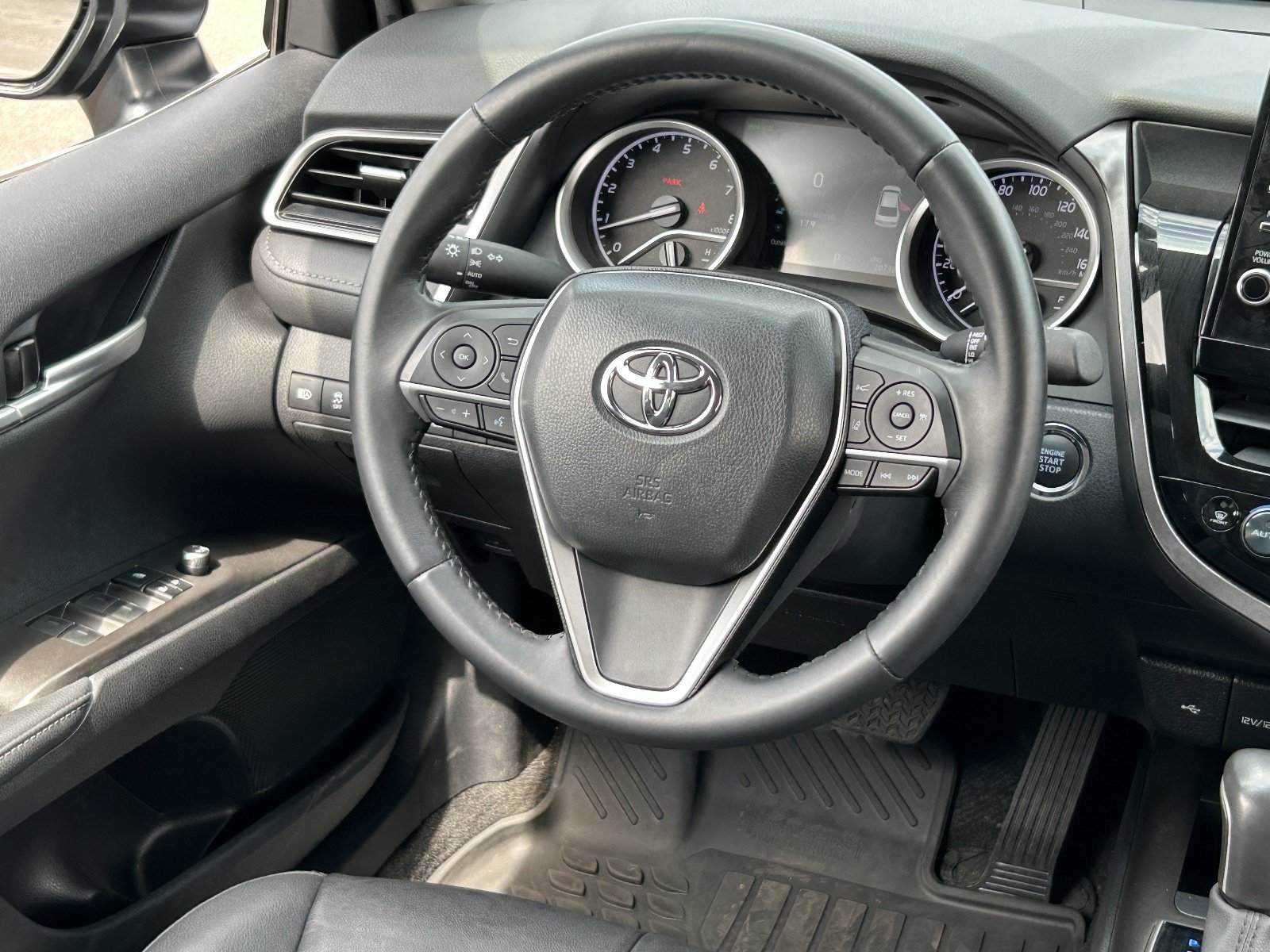 Used 2024 Black Toyota XLE image 9