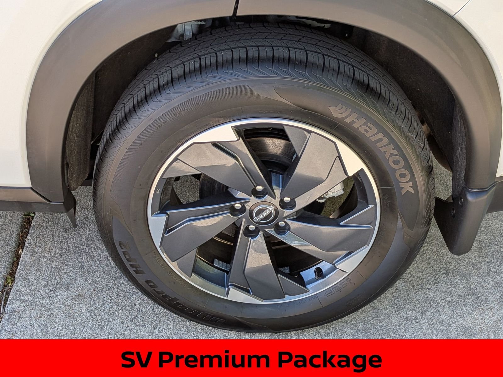Certified Used 2025 White Pearl Nissan SV image 13