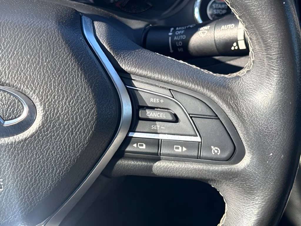 Used 2020 Silver INFINITI 3.0t LUXE image 15