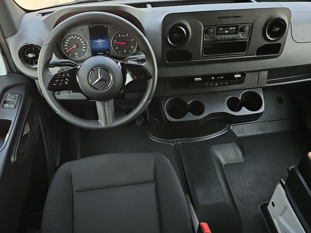 Used 2026 Arctic White Mercedes-Benz  image 13