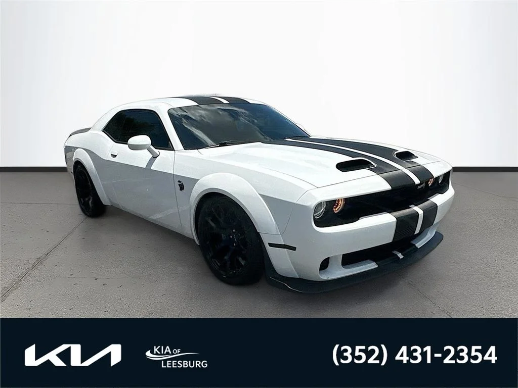 2023 Dodge Challenger SRT Hellcat Widebody Jailbreak Auto's photo