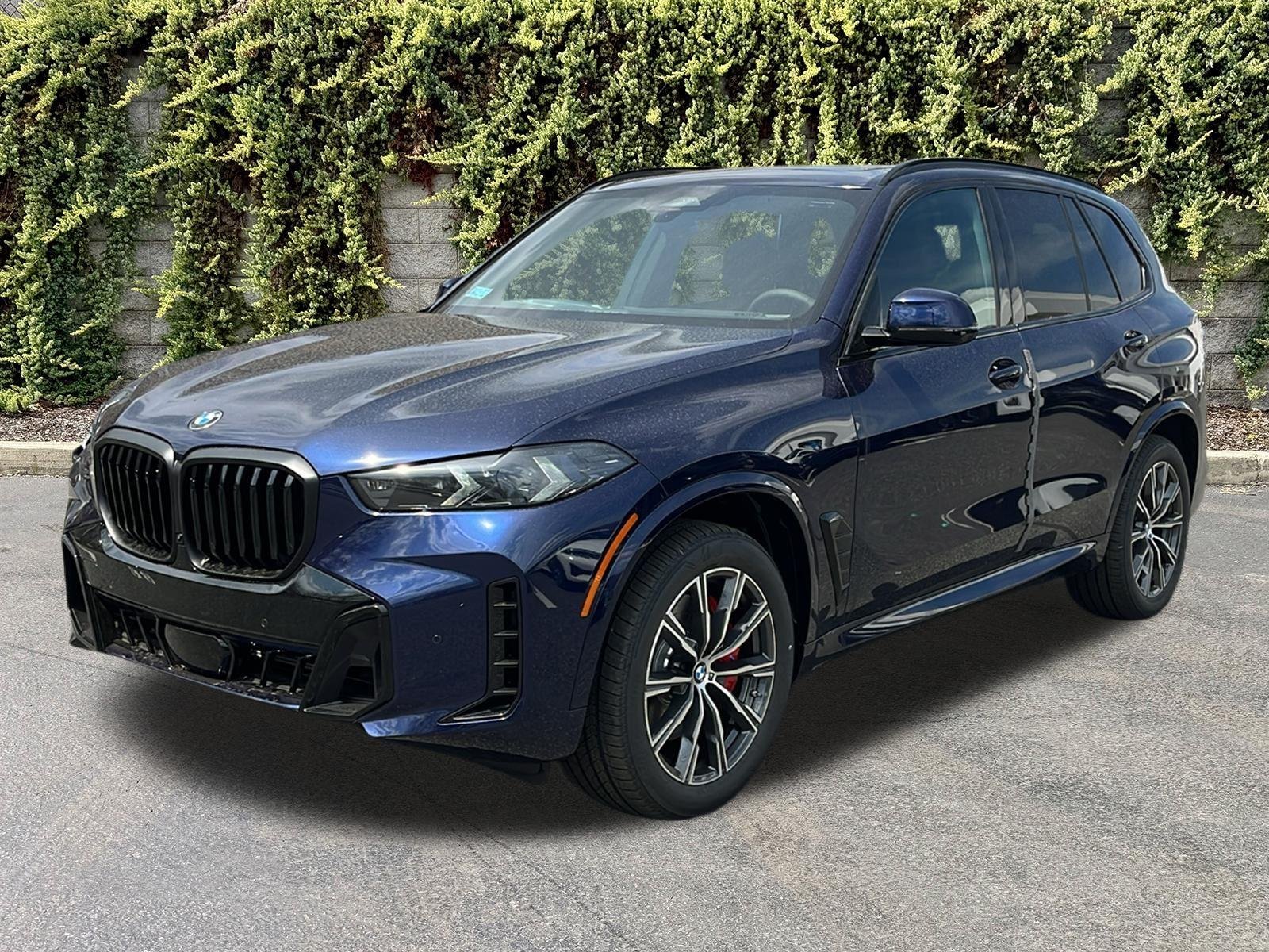 New 2026 Tanzanite Blue II Metallic BMW xDrive40i image 3
