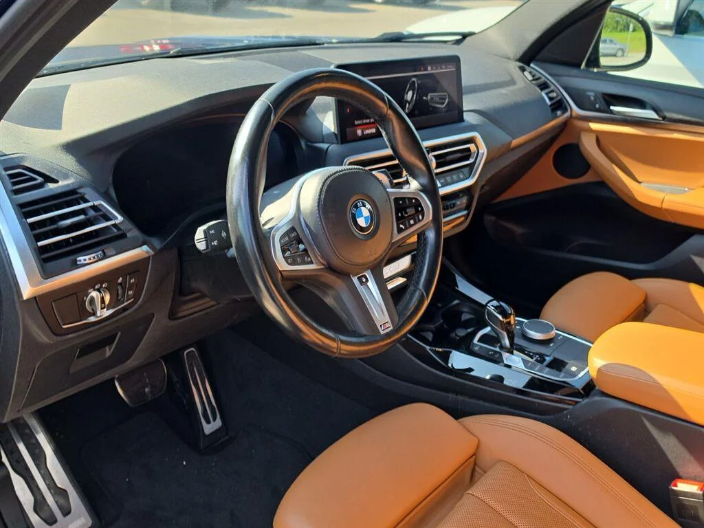 Used 2022 Phytonic Blue Metallic BMW sDrive30i image 5