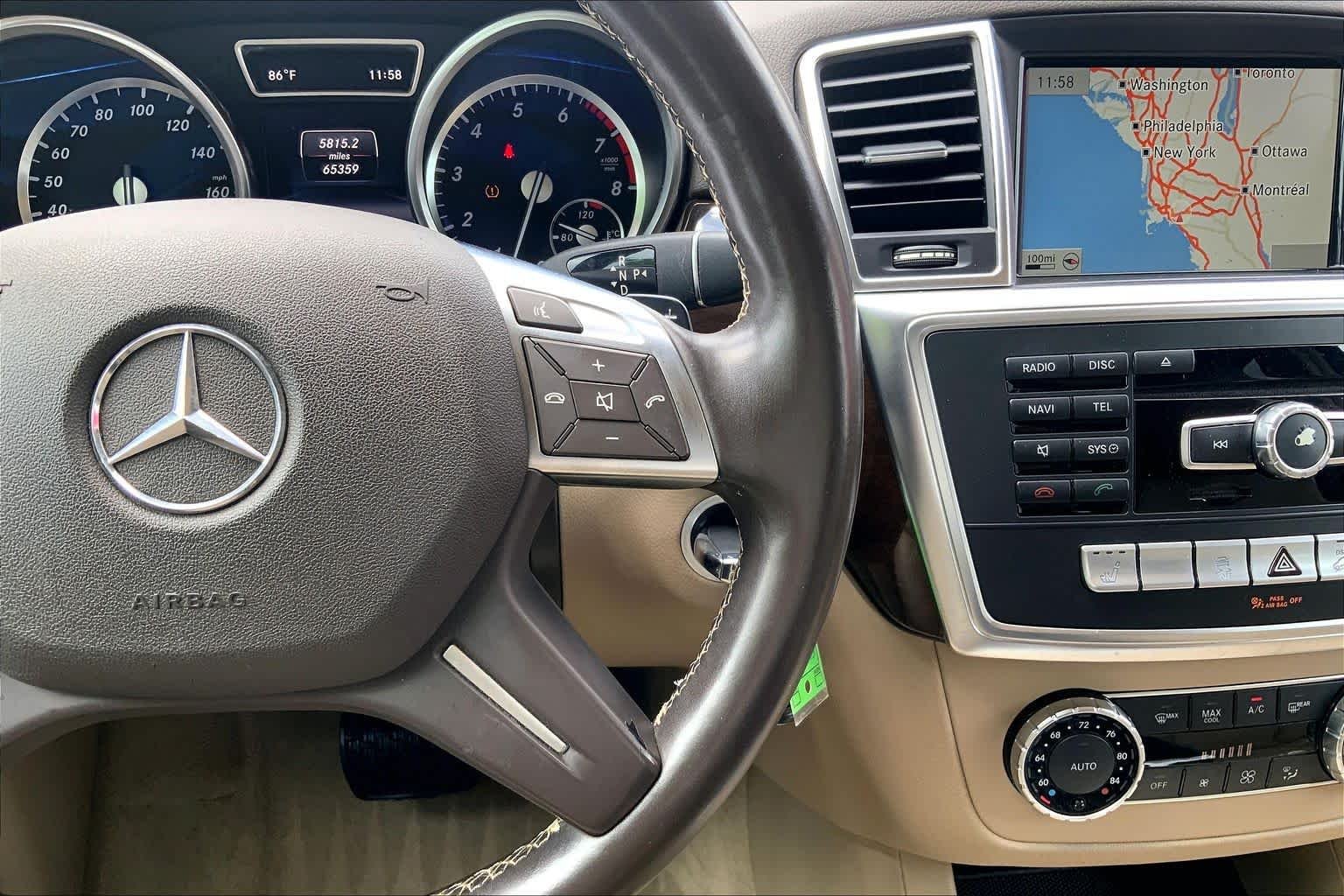Used 2015 Polar White Mercedes-Benz ML 350 image 24