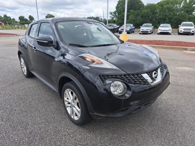 2015 Nissan Juke S AWD CVT's photo
