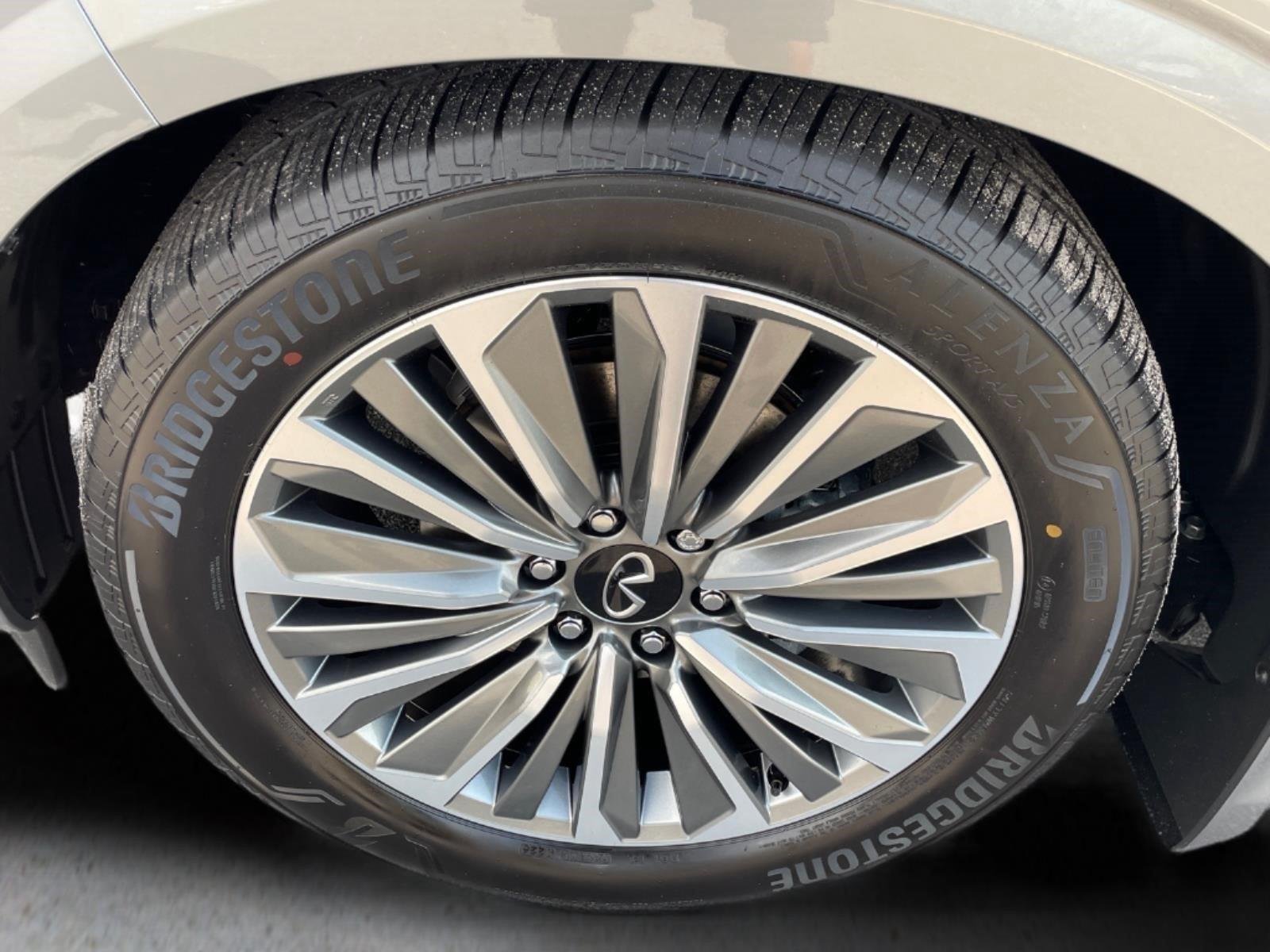 New 2027 DYNAMIC METAL INFINITI Luxe 4WD image 15
