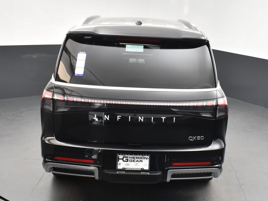 Used 2025 Black INFINITI PURE image 38