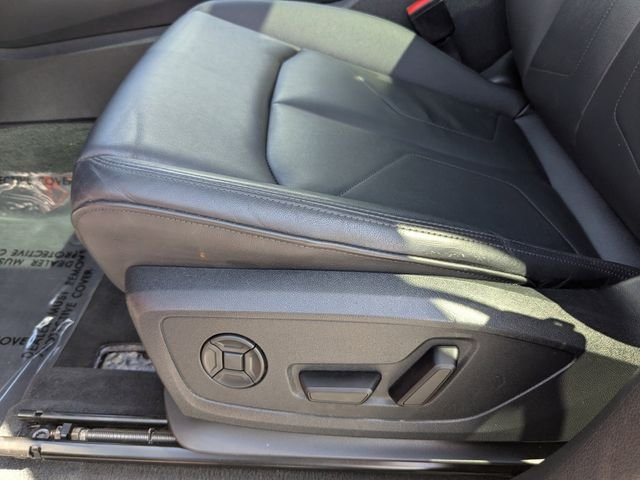 Used 2025  Audi Premium image 17