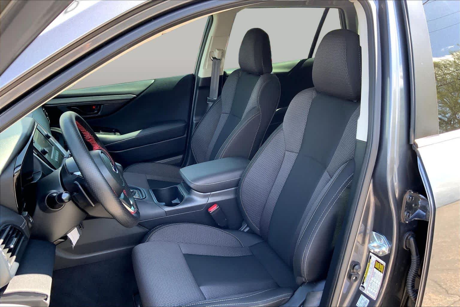 Used 2025 Magnetite Gray Metallic Subaru  image 7