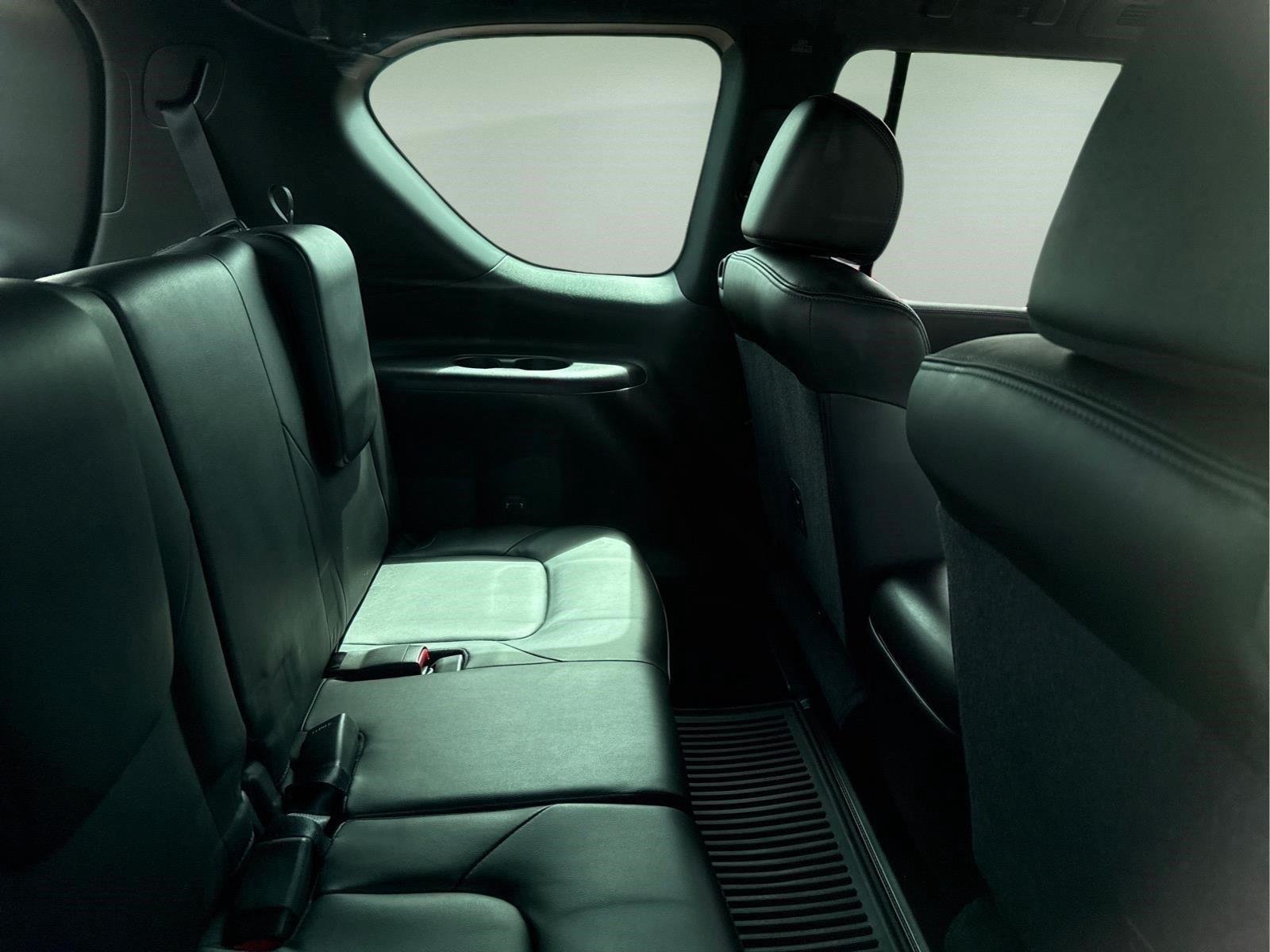 Used 2023 Super Black Nissan SL image 20