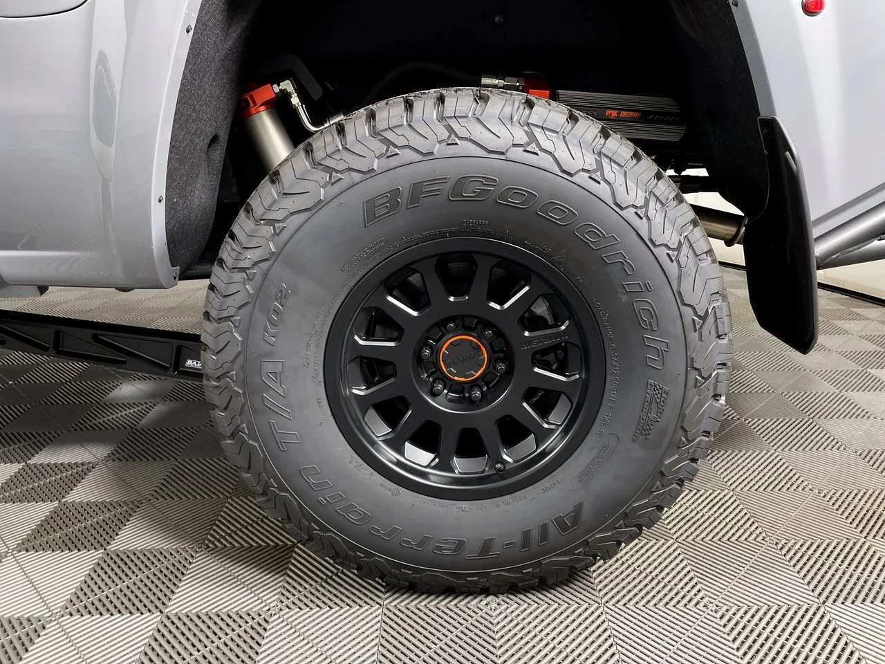 2025 Chevrolet Silverado 1500 RST - Photo 131