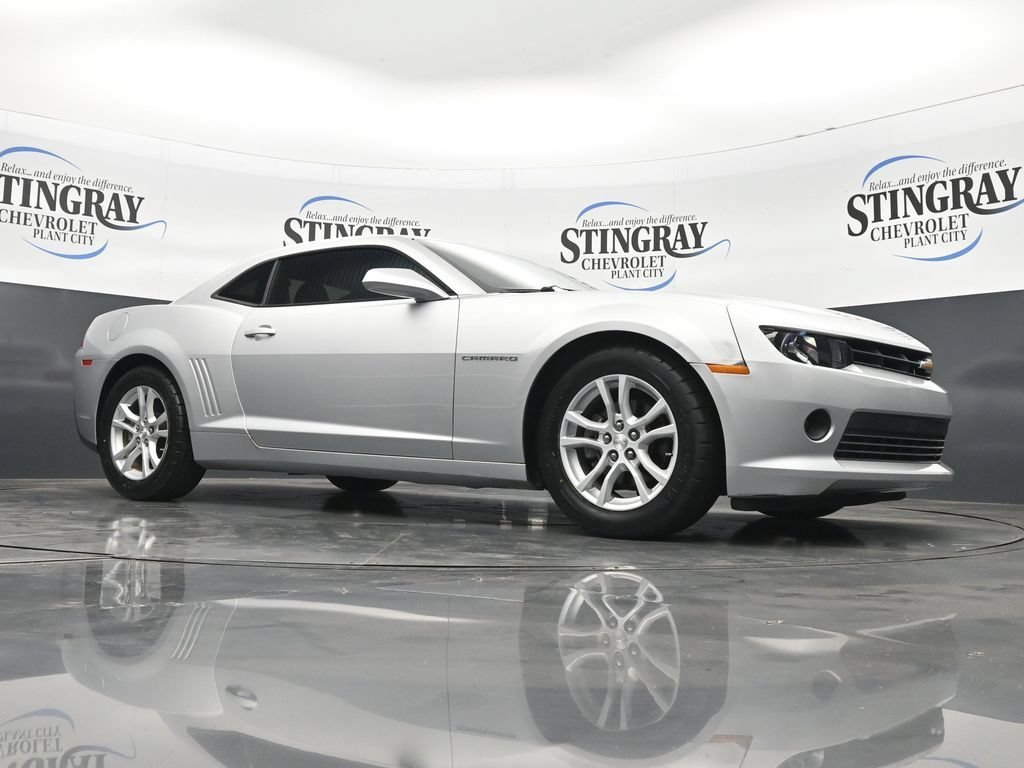 Used 2015 SILVER ICE METALLIC Chevrolet LT image 26