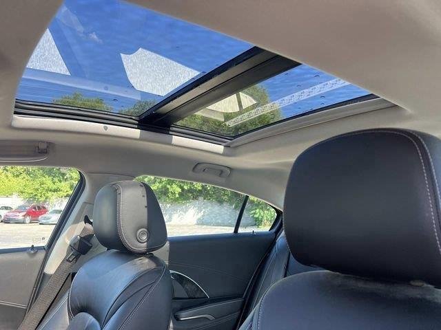 Used 2015 CARBON BLACK METALLIC Buick Premium I image 20