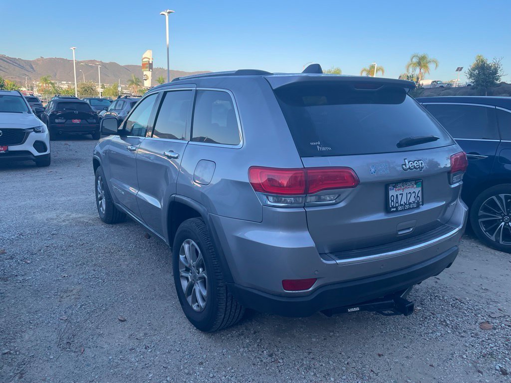 Used 2015 Billet Silver Metallic Jeep Limited image 5