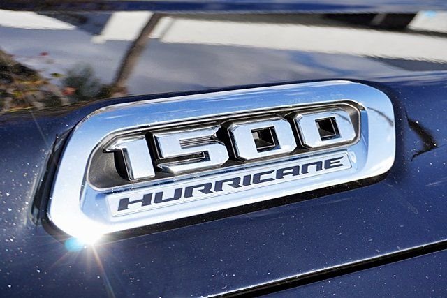 New 2026 Diamond Black Crystal Pearl-Coat Exterior Paint RAM Big Horn Sport Appearance Edition image 11