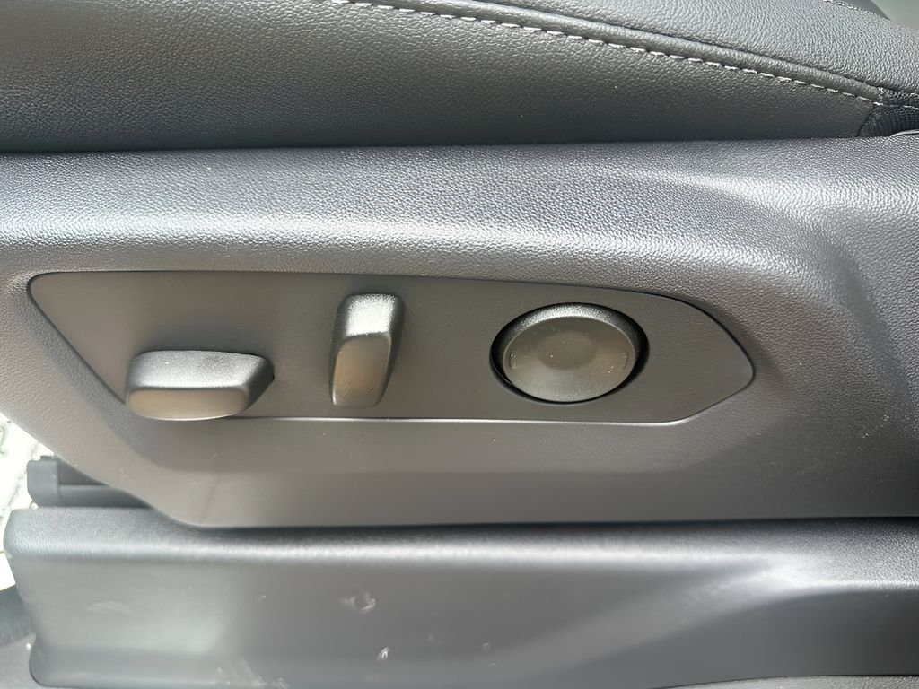 New 2026 Sterling Gray Metallic Chevrolet RST image 25