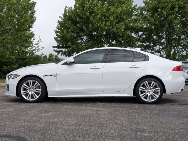 Used 2018 White Jaguar 25t R-Sport image 4