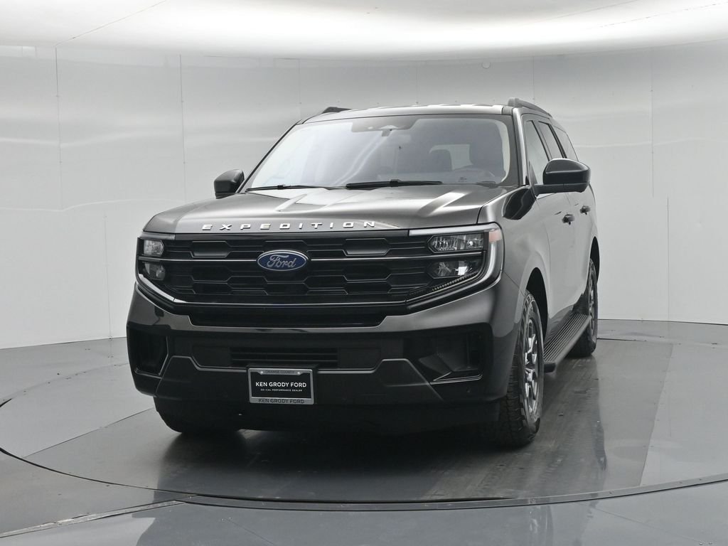 Certified Used 2025 Black Ford Active image 60